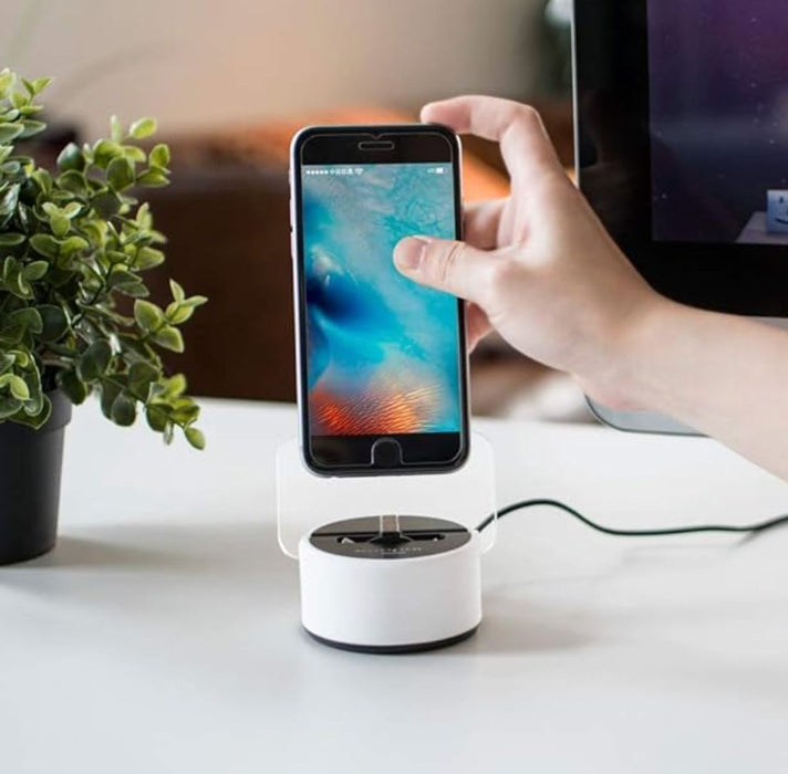 Ilo Dock White - USB Charging Station Charging Hub Xoopar