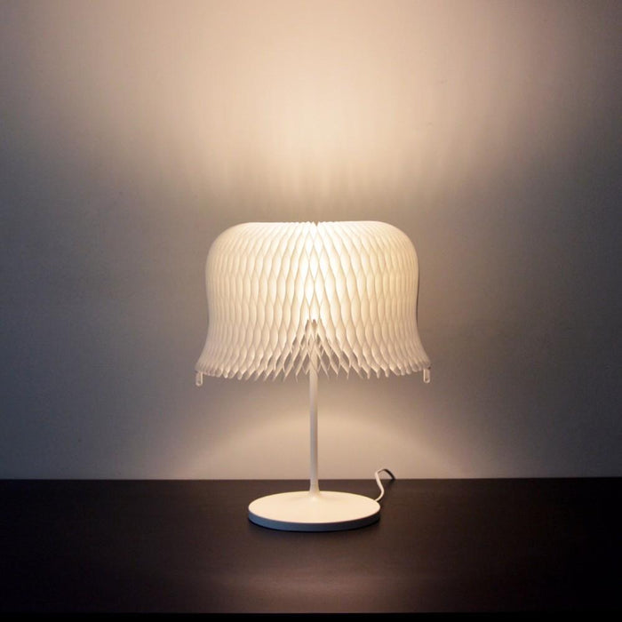 D'Light Transforming Desktop Lamp - Heart 12 month warranty applies Tech Outlet