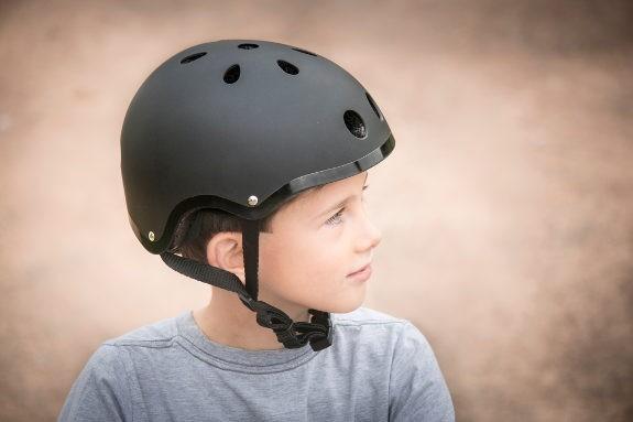 Mini Hornit LIDS Children's Bicycle & Scooter Helmet with Flashing Safety Lights - STEALTH BLACK Style 12 month warranty applies Hornit