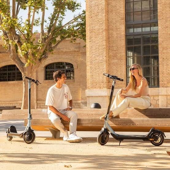 Bongo M30 Electric Commuter Scooter - not in packaging Techoutlet 