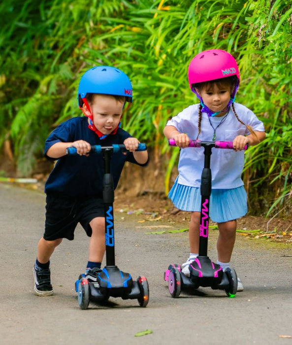 Madd Gear Zinger 3 Wheeled Scooter - Blue Scooter Madd Gear 